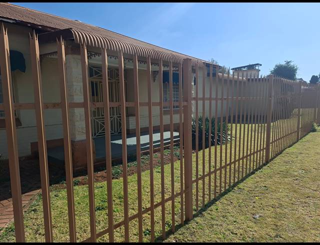 3 BEDROOM HOUSE FOR SALE IN WITFIELD